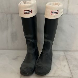 Hunter rain boots size 8